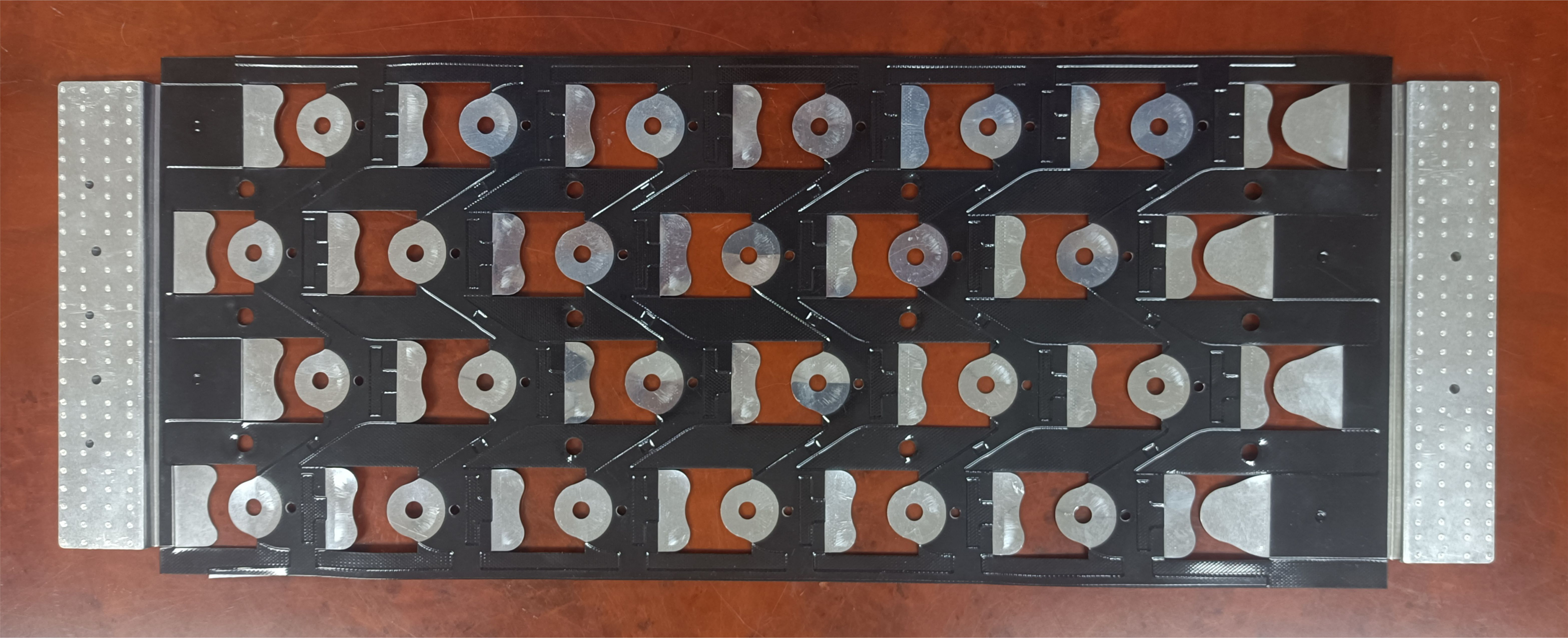 新能源铜铝排+连接器